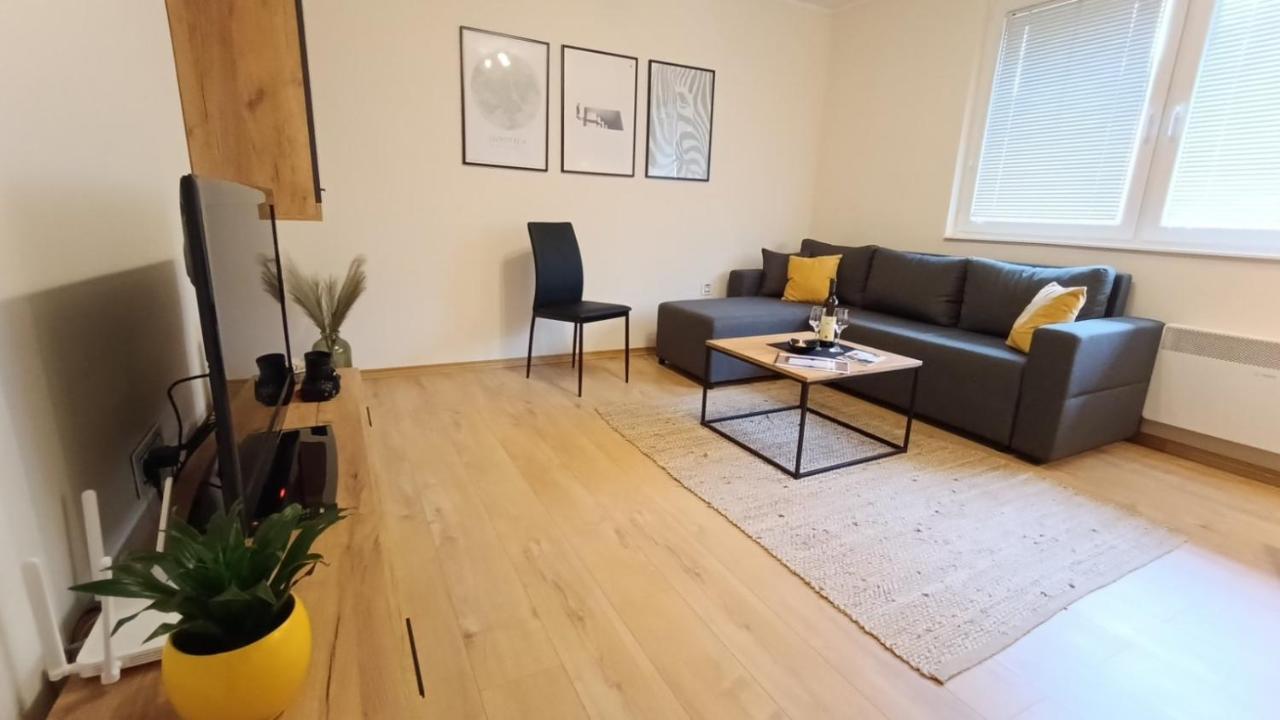 Apartman Taca 苏博蒂察 外观 照片